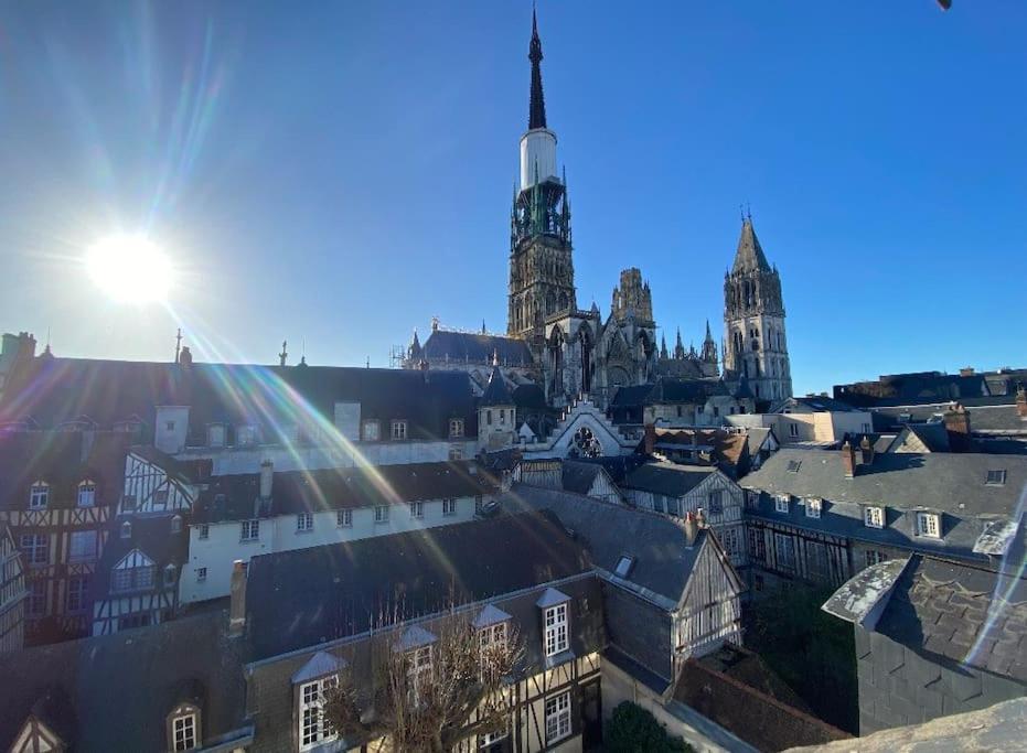 Sous Les Clochers De Rouen - Cathedrale Εξωτερικό φωτογραφία